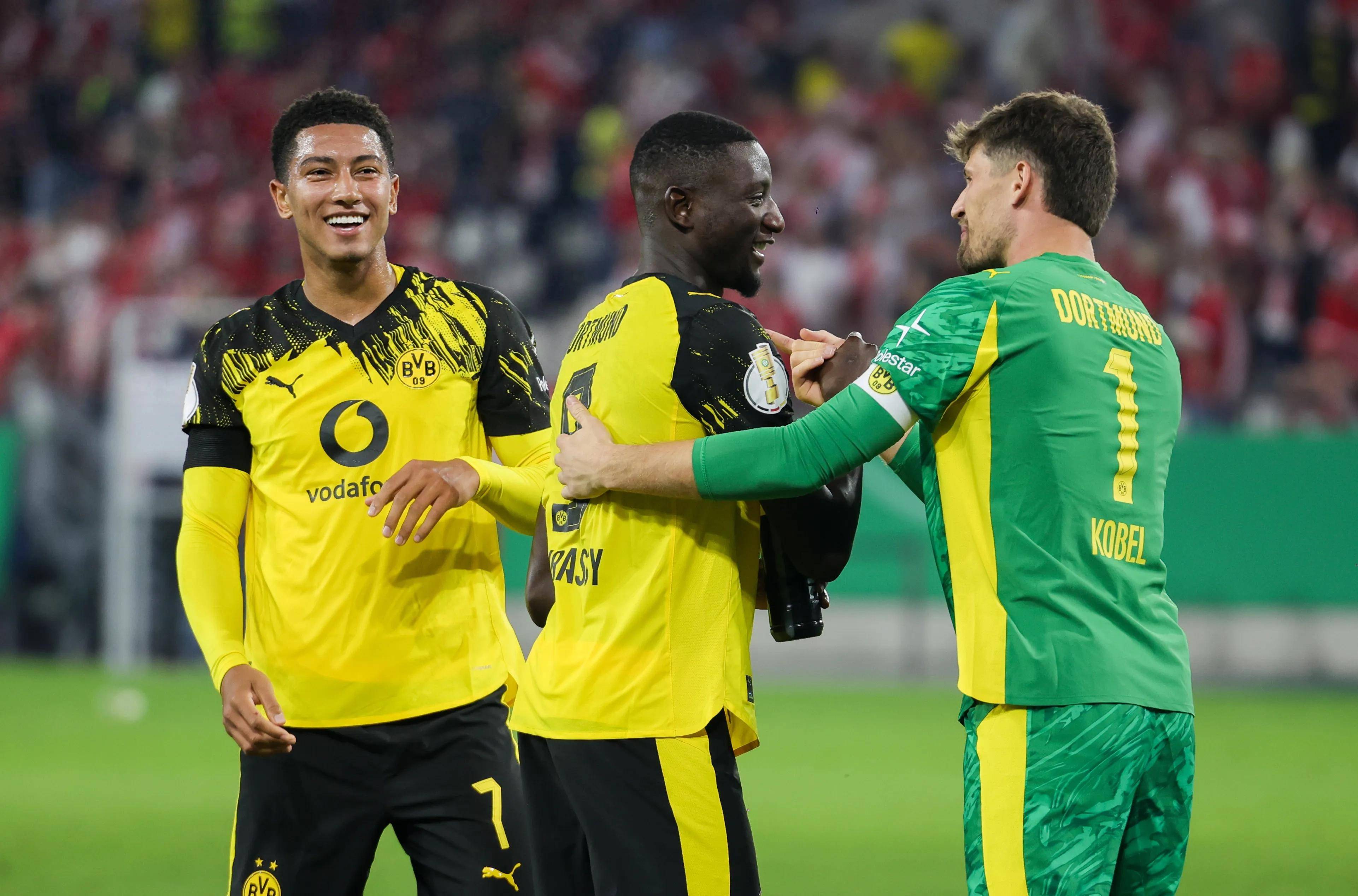 九游娱乐-多特蒙德迎德甲关键赛；加时末段内部沟通；态度坚定；赛程密集仍需轮换